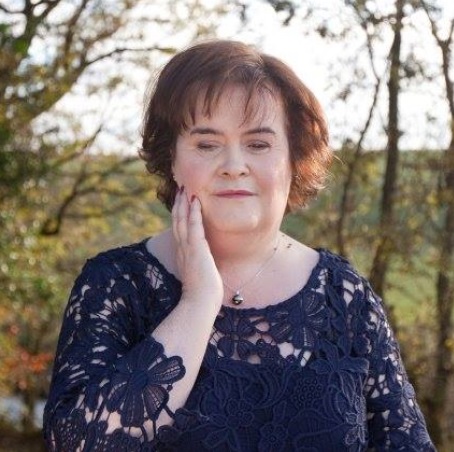 スーザン・ボイル「彼ともっと会いたいわ」（出典：https://www.facebook.com/susanboyle）