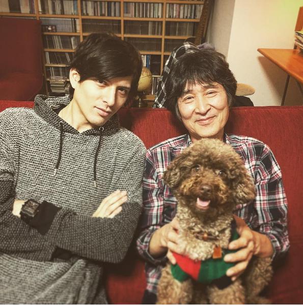 城田優と父・城田光男さん（出典：https://www.instagram.com/yu_shirota）