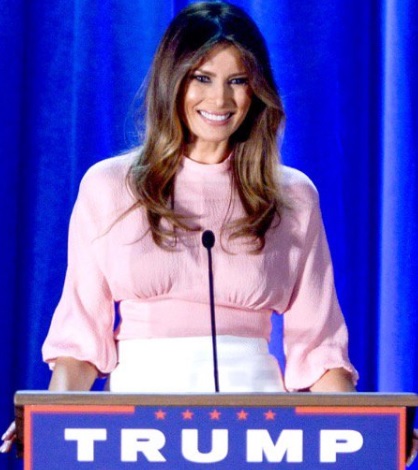 複数の言語が話せるメラニア夫人だが…（出典：https://twitter.com/melaniatrump）