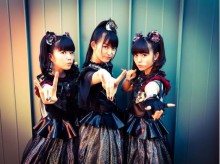 【エンタがビタミン♪】BABYMETAL、北米でライブの日々　ロックフェス終えたキメポーズに「お疲れさまDEATH！」