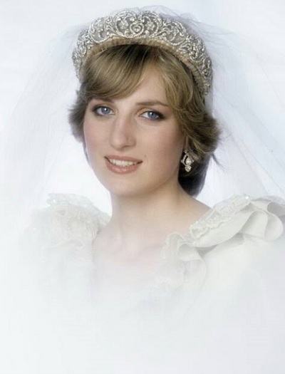 幸せそうに見えたダイアナ妃（画像は『Lady Diana Foundation 2014年3月5日付Facebook「We never get tired of looking at her.」』のスクリーンショット）