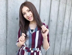 【エンタがビタミン♪】SKE48北川綾巴が須田亜香里と“本屋さんデート”　「彼氏がいないあなたへ」に手を伸ばす