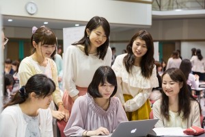 「未来の働き方アカデミー」セミナー＆ワークショップに大学生が参加　「未来は明るいと感じた」