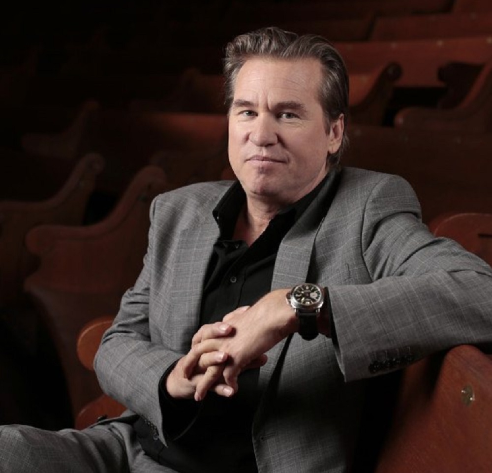 ヴァル・キルマー「息切れするように…」（画像は『Val Kilmer　2017年4月27日付Instagram「We opened up the ＃AMA on ＃reddit early so you can start inputting questions.」』のスクリーンショット）