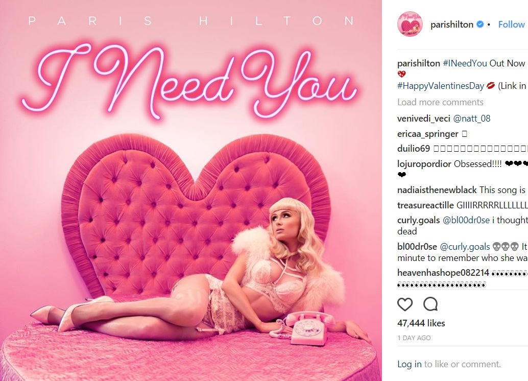 パリスの七変化は一見の価値アリ！（画像は『Paris Hilton　2018年2月14日付Instagram「＃INeedYou Out Now on iTunes！」』のスクリーンショット）