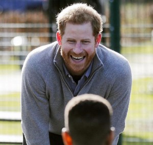 【イタすぎるセレブ達】英ヘンリー王子の将来は？　手相の専門家「生命線はシッカリしているけど…」