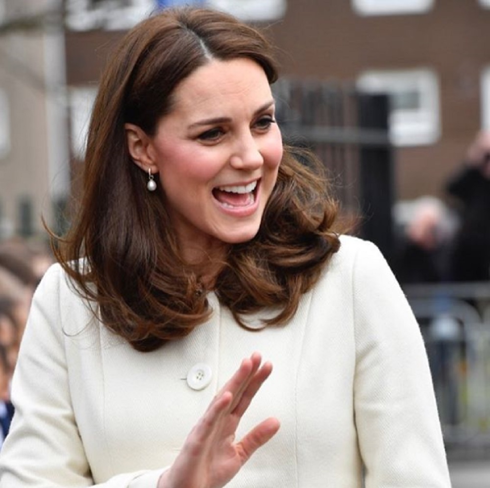 キャサリン妃、お腹の子の性別は？（画像は『Kensington Palace　2018年3月7日付Instagram「The Duchess of Cambridge today visited Pegasus Primary School in Oxford to learn more about the work of the charity Family Links.」（PA）』のスクリーンショット）