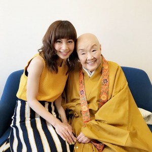 【エンタがビタミン♪】安田美沙子「パワーを頂いた」瀬戸内寂聴さんと2ショット