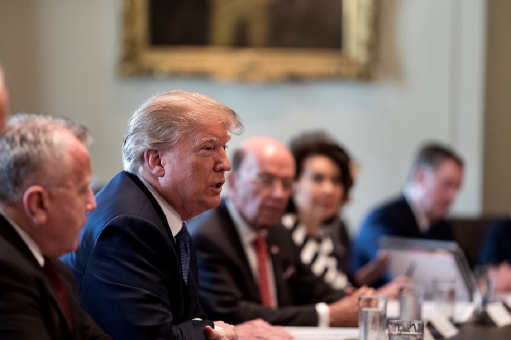 トランプ氏、性格に難あり？（画像は『Donald J. Trump　2018年4月9日付Twitter「Great ＠Cabinet meeting at the ＠WhiteHouse this morning!」』のスクリーンショット）