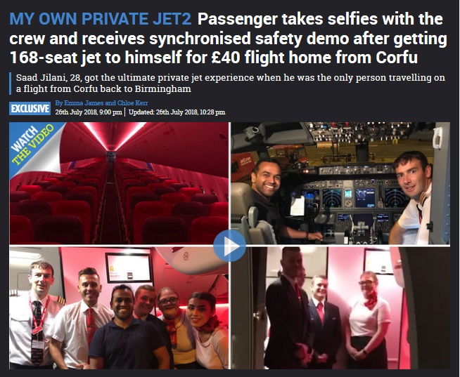 貸し切り状態でフライトを楽しんだ男性客（画像は『The Sun　2018年7月26日付「MY OWN PRIVATE JET2 Passenger takes selfies with the crew and receives synchronised safety demo after getting 168-seat jet to himself for ￡40 flight home from Corfu」』のスクリーンショット）