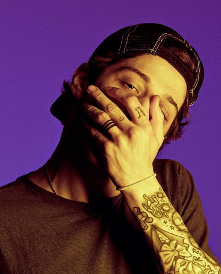 ピート・デヴィッドソンが失言（画像は『Pete Davidson　2018年5月18日付Instagram「still trash」』のスクリーンショット）