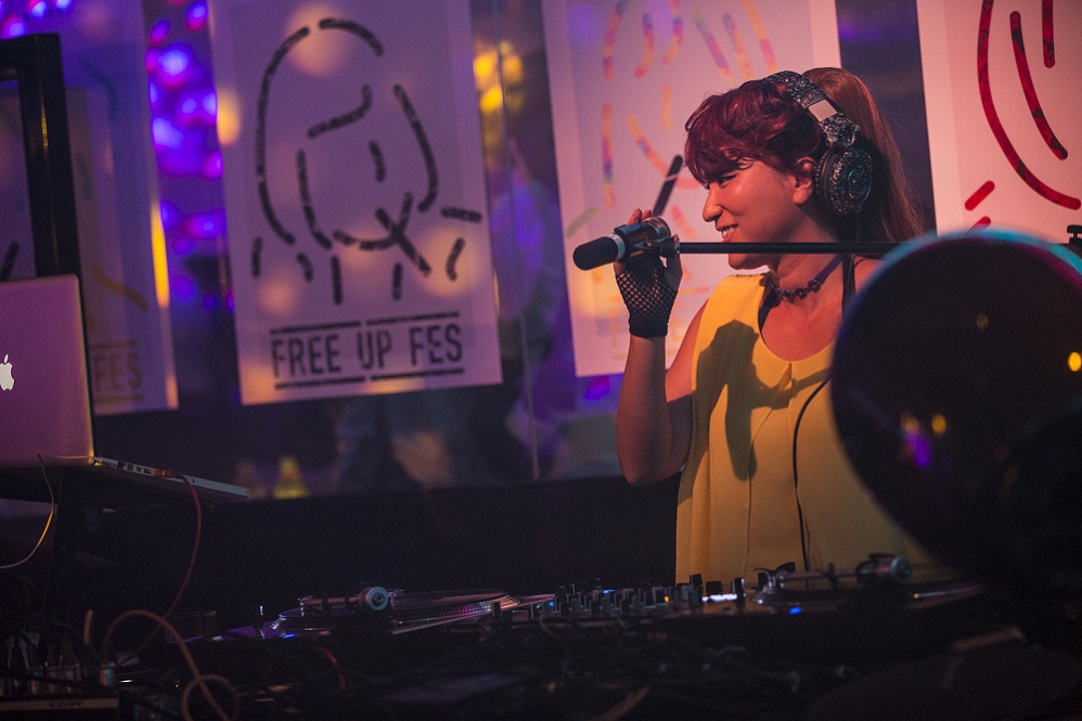 イベント「FREE UP FES」に出演したDJ KAORI