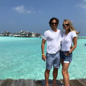 【イタすぎるセレブ達】グウィネス・パルトロウ、新婚旅行は「元夫も一緒だった」