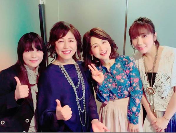 久宝留理子、沢田知可子、辛島美登里、岡本真夜（画像は『Mayo☆Okamoto　2019年1月29日付Instagram「＃辛島美登里 ＃沢田知可子 ＃久宝留理子 ＃テレビ ＃収録 ＃楽しかった」』のスクリーンショット）