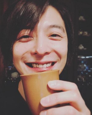 【エンタがビタミン♪】小池徹平、結婚して初めてのお正月＆誕生日　ご機嫌で「酔っ払いなう」