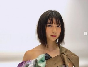 【エンタがビタミン♪】上白石萌歌『New Cinema Face2019』で“大人の雰囲気”に　姉・萌音も「すてき」