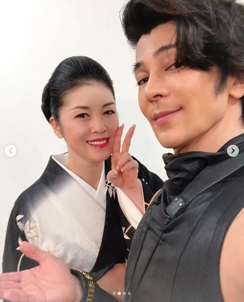 藤あや子と武田真治（画像は『武田真治 Shinji Takeda official　2019年3月27日付Instagram「2019.3.26.TBS『＃演歌の乱』をご覧頂いた皆様ありがとうございました」』のスクリーンショット）