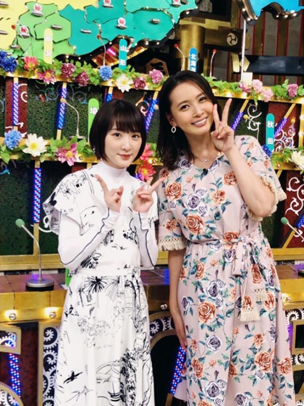 生駒里奈と加藤夏希（画像は『生駒里奈　2019年5月30日付Instagram「秘密のケンミンSHOW 遂に！ 秋田県由利本荘市の大先輩 加藤夏希さんと出演します!!」』のスクリーンショット）