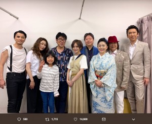 【エンタがビタミン♪】山本彩、石川さゆりや布袋寅泰らと並ぶ『日比谷音楽祭』記念写真に「凄い方々」の声