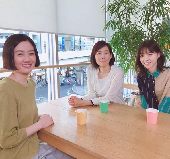 原田知世、木村多江、西野七瀬（画像は『【公式】あなたの番です　2019年6月5日付Instagram「翔太のジムを訪れた菜奈さん、早苗さん、黒島ちゃんのオフショット」』のスクリーンショット）