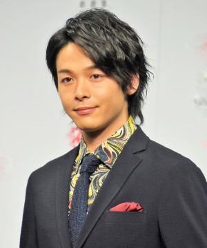 【エンタがビタミン♪】中村倫也“キュンキュンのゴン”から“癒しのともさん”に　新CMで見事なカメレオン俳優ぶり