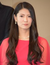 【エンタがビタミン♪】倉持明日香、ガラガラの電車内で見知らぬ人と「ぴたっと隣同士に座ってる」「みなさん経験ありますか？」