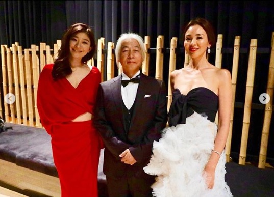 篠原涼子と塚本連平監督とSHIHO（画像は『SHIHO　2019年11月6日付Instagram「＠japancutshollywood memories highlights」』のスクリーンショット）