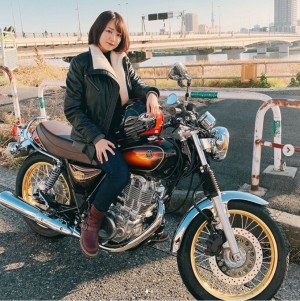 【エンタがビタミン♪】滝菜月アナ、新車のバイクに跨り“ドヤ顔”　「ヒルナンデスでツーリングしてほしい」の声