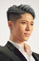 【エンタがビタミン♪】MIYAVI、11年前の“挙式フォト”が美しい　「まるで映画の1シーンのよう」の声も