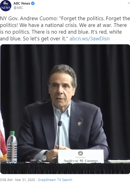 記者会見を行うNYクオモ知事（画像は『ABC News　2020年3月31日付Twitter「NY Gov. Andrew Cuomo: “Forget the politics.」』のスクリーンショット）