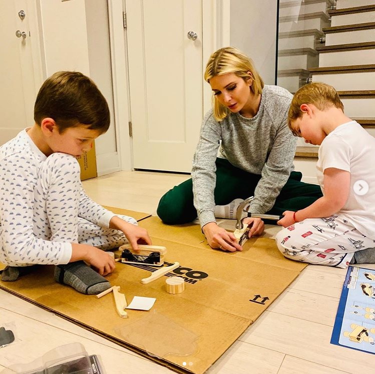 3児の母イヴァンカ・トランプがまたもバッシングの的に（画像は『Ivanka Trump　2019年12月6日付Instagram「Home: Imagination Station」』のスクリーンショット）