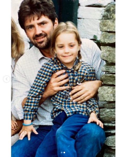キャサリン妃と父マイケル・ミドルトンさん（画像は『Duke and Duchess of Cambridge　2020年6月21日付Instagram「Happy Father’s Day!」』のスクリーンショット）