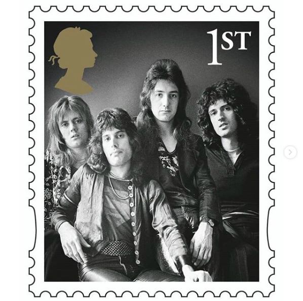 伝説のロックバンド「クイーン」が英国の切手となって登場（画像は『Royal Mail　2020年6月24日付Instagram「＃Queen - one of the greatest live acts of all time.」』のスクリーンショット）