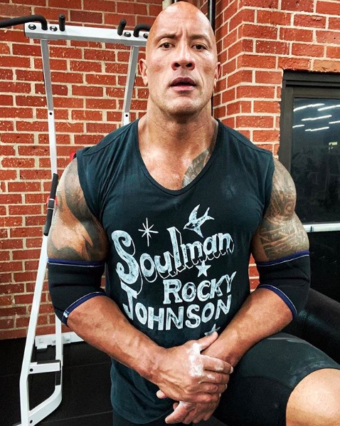 「かなりの試練だった」とドウェイン・ジョンソン（画像は『therock　2020年8月30日付Instagram「“Comin’ to you on a dusty road Good lovin’ I got a truckload”」』のスクリーンショット）