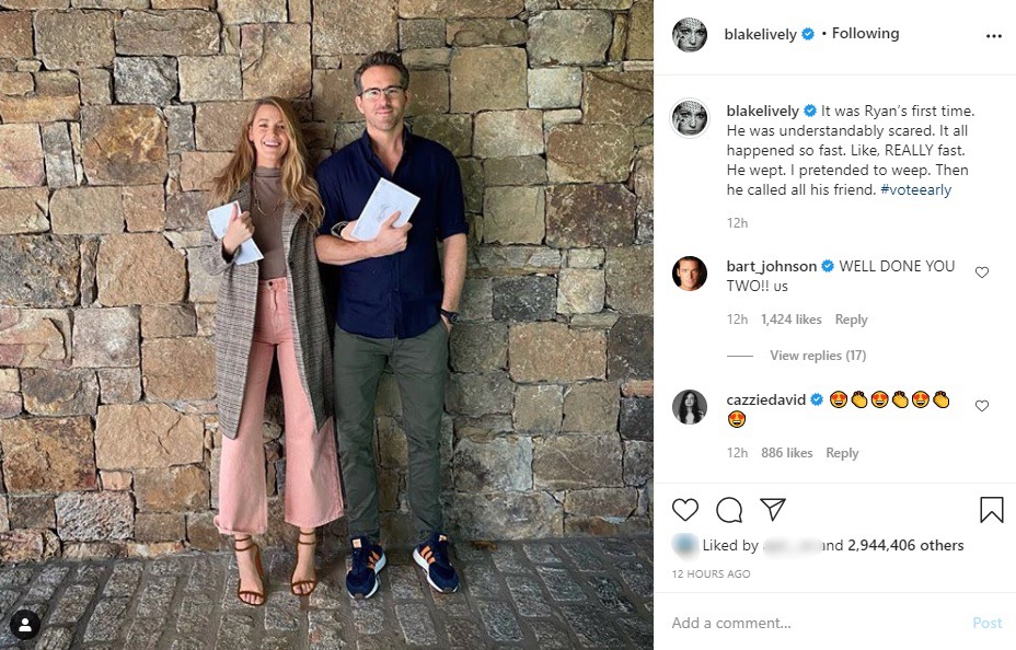 ブレイクの足元に違和感が…（画像は『Blake Lively　2020年10月22日付Instagram「It was Ryan’s first time.」』のスクリーンショット）