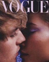 【イタすぎるセレブ達】ジャスティン＆ヘイリー・ビーバー、伊版『VOGUE』表紙にキス寸前ショットで登場