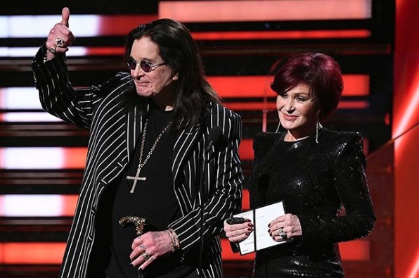 オジー＆シャロン・オズボーン夫妻は今も現役！（画像は『Ozzy Osbourne　2020年1月30日付Instagram「with ＠SharonOsbourne at the ＃GRAMMYs on Sunday」』のスクリーンショット）