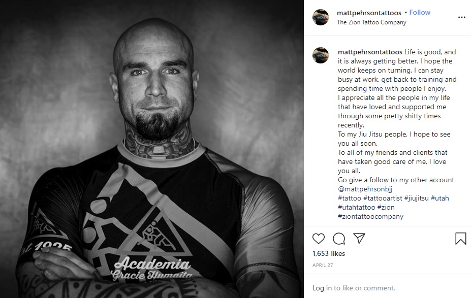 奇抜なタトゥーを彫ったタトゥーアーティストのマットさん（画像は『Matt Pehrson　2020年4月27日付Instagram「Life is good, and it is always getting better.」』のスクリーンショット）