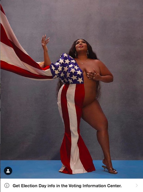 ヌード姿で愛国心を表現したリゾ（画像は『Lizzo　2020年11月3日付Instagram「When I think of this country I don’t think of its laws I think of its people.」』のスクリーンショット）