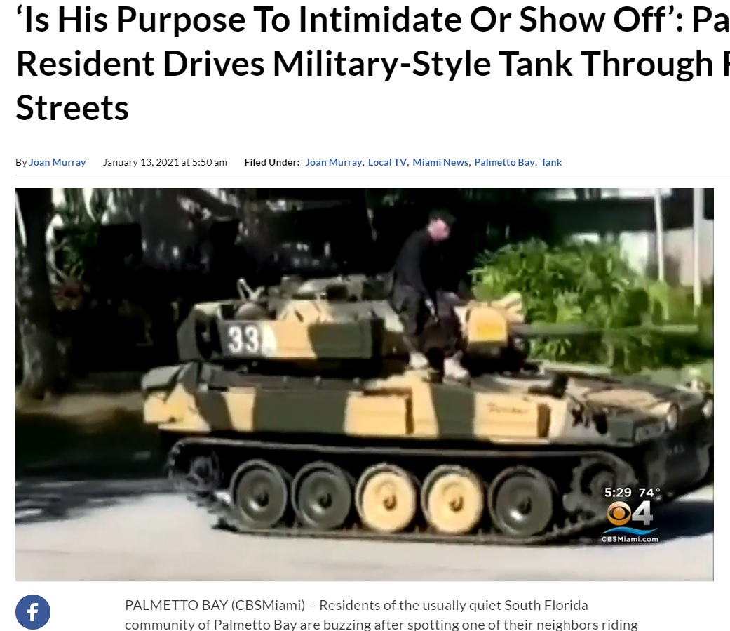 閑静な住宅街を走る戦車に住民ら戸惑う（画像は『CBS4 Miami　2021年1月13日付「‘Is His Purpose To Intimidate Or Show Off’: Palmetto Bay Resident Drives Military-Style Tank Through Residential Streets」』のスクリーンショット）