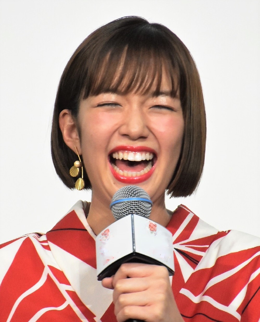 有吉の結婚は「めちゃくちゃおめでたい！」と佐藤栞里