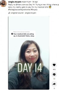 アイルランド訛りが出てから14日目のアンジーさん（画像は『angie.mcyen　2021年5月12日付TikTok「Reply to ＠marc.com.au Day 14」』のスクリーンショット）