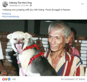亡くなったルディさんとカバン（画像は『Kabang The Hero Dog　2021年5月19日付Facebook「+Kabang now jumping with joy with Mang +Rudy Bunggal in heaven.」』のスクリーンショット）