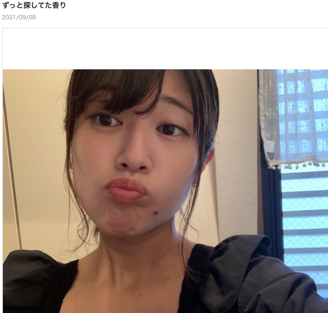 娘の習い事について悩む小林礼奈（画像は『小林礼奈　2021年9月9日付オフィシャルブログ「ピアノ体験教室と習い事事情」 』のスクリーンショット）