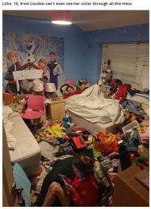 10歳リリーちゃんの“汚部屋”（画像は『WalesOnline　2021年11月24日付「Eight-year-old girl’s bedroom is named messiest in the country」』のスクリーンショット）