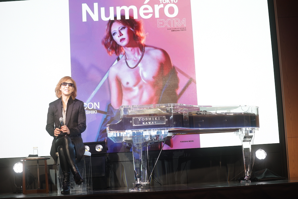 『Numero TOKYO EXTRA / ICON YOSHIKI』でのYOSHIKIの肉体美　Photo by ＠BenjoArwas