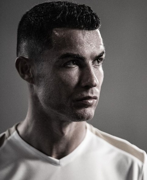 息子の死を公表したロナウド（画像は『Cristiano Ronaldo　2021年11月29日付Instagram「O desfecho de hoje explica o porquê das declarações de Pascal Ferré na última semana」』のスクリーンショット）