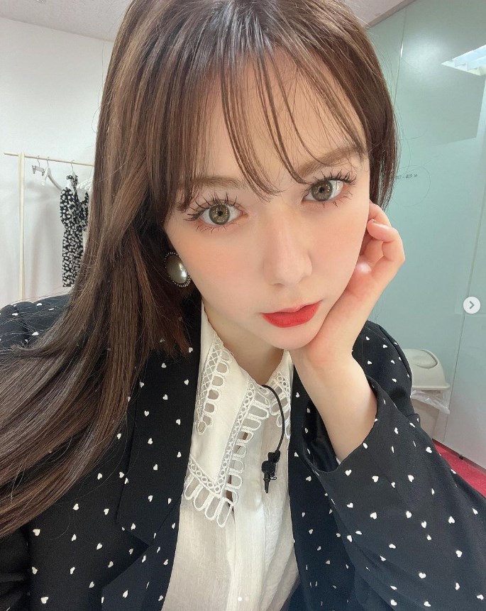 マネージャーと仲が良い村重杏奈（画像は『村重杏奈です　2022年5月30日付Instagram「自分でメイクした日～」』のスクリーンショット）