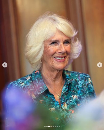 カミラ夫人に対する疑惑を王室関係者が強く否定（画像は『The Prince of Wales and The Duchess of Cornwall　2022年7月13日付Instagram「With her 75th birthday approaching,」』のスクリーンショット）