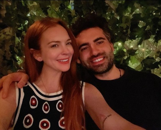 ベイダー・シャマス氏との結婚を報告したリンジー・ローハン（画像は『Lindsay Lohan　2022年6月17日付Instagram「My love!」』のスクリーンショット）